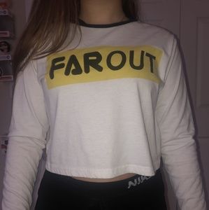 Crop top tee